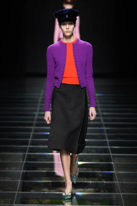 Prada Fall 2024 Ready-to-Wear Runway, Fashion Show & Collection Review [PHOTOS] Prada Runway, Show Collection, Fall 24, Couture Runway, Runway Looks, Winter Mode, Fashion Show Collection, Clothing Ideas, Fall 2024