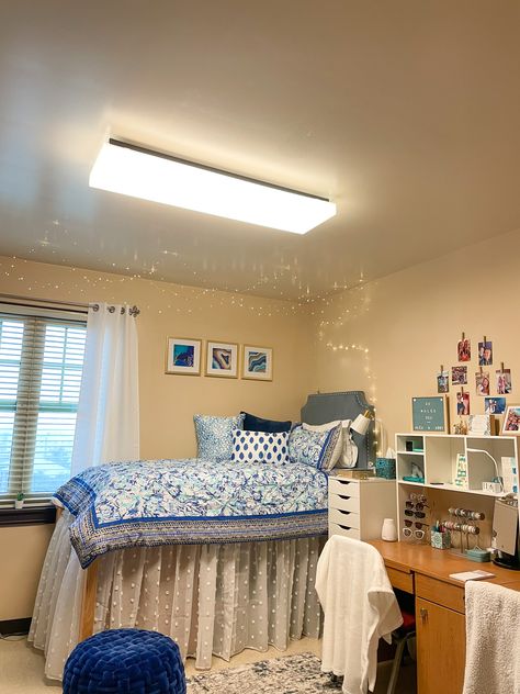 Fsu Dorm Room Ideas, Fsu Dorm Room, Fsu Dorm, Dorm Design, College Dorm Room Decor, Dorm Room Designs, Dorm Inspo, Dorm Room Inspiration, College Room