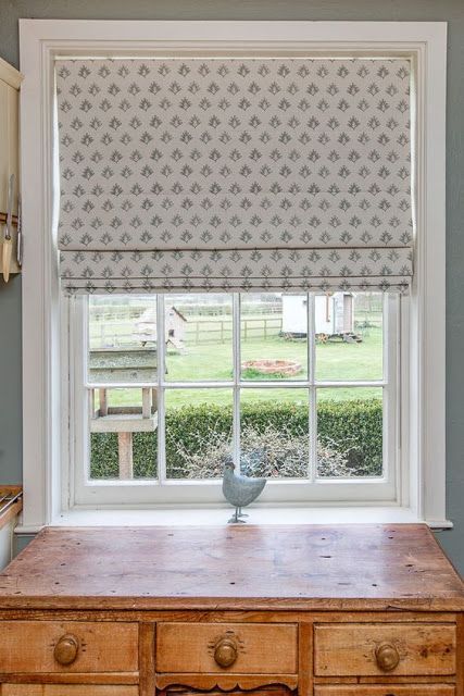 Farmhouse Bathroom Window, Drapery Ideas, Cottage Details, Jenny Steffens Hobick, Mum Ideas, Yard Inspiration, Bathroom Window Treatments, Bathroom Window, Cottage Inspiration