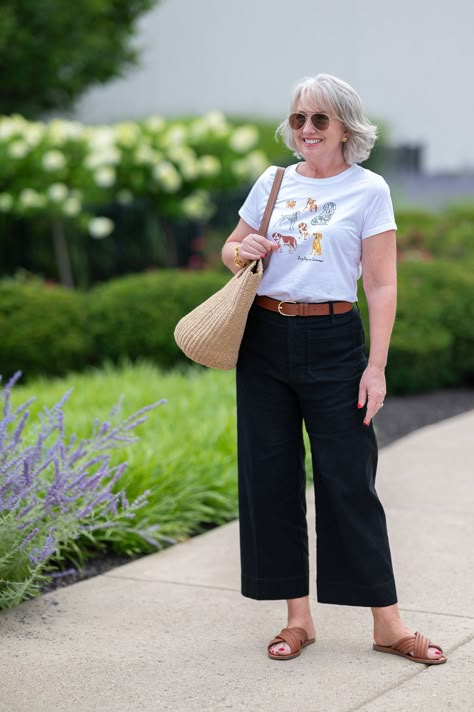 Grandma Outfit Ideas, Grandma Outfit, Mom Outfit Ideas, Grandma Clothes, Outfits For Women Over 50, Mom Essentials, Dressed For My Day, Summer Outfits For Moms, Middle Aged Women