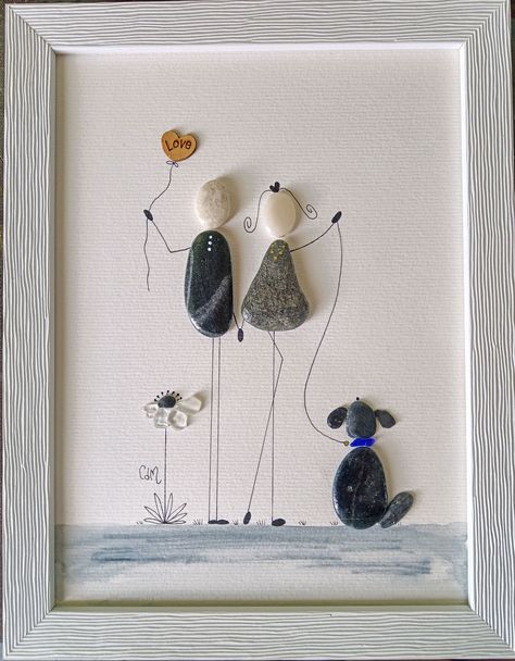 Pareja con mascota
#seaglassart
#seaglass
#pebbleart
#seaglassartworks
#pet Sea Glass Dog Picture, Framed Pebble Art Ideas, Seaglass Dog Art, Dog Shell Art, Stone Pictures Pebble Art Wedding, Pebble Art Animals, Dog Pebble Art, Pebble Art Dogs, Diy Pebble Art