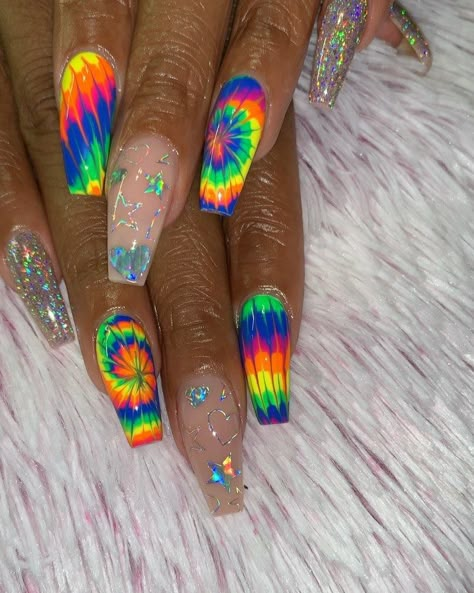 Tabytha on Instagram: “Trippy mayne...Holographic stars/hearts from @daily_charme! Also: THERE IS NO VIDEO! 😂😂😂” Tie Dye Nail Designs, Rasta Nails, Rave Nails, Rainbow Nails Design, Long Nail Art, Hippie Nails, Tie Dye Nails, Lavender Nails, Nagel Tips