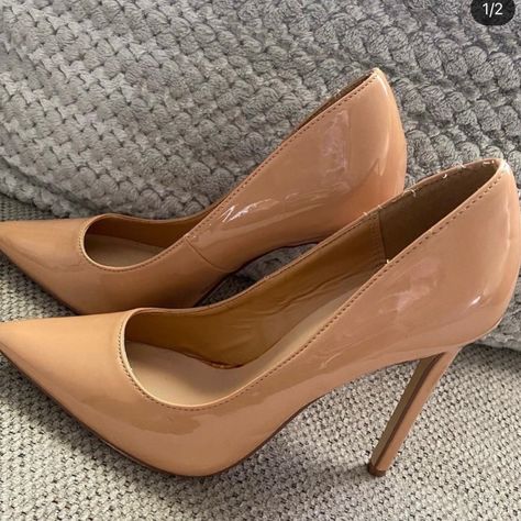 Brand New Never Worn! Corporate Heels, Corporate Shoes Women, Elegant Tan High Heels, Luxury Tan High Heel Shoes, Brown Ankle-high Heels With Padded Heel, Brown Party Heels With 4-inch Heel, Luxury Beige Heels With 4-inch Heel, Cute Modest Outfits, Hairdo For Long Hair