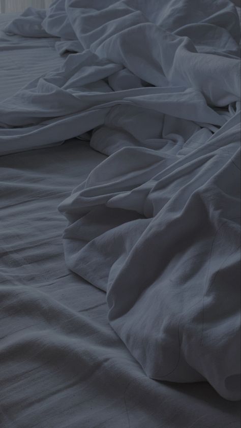 Bed Aesthetic, Messy Bed, Ap Art, Nature Aesthetic, Linocut, Bed Sheets, Wallpaper Backgrounds, Art Inspo, Iphone Wallpaper