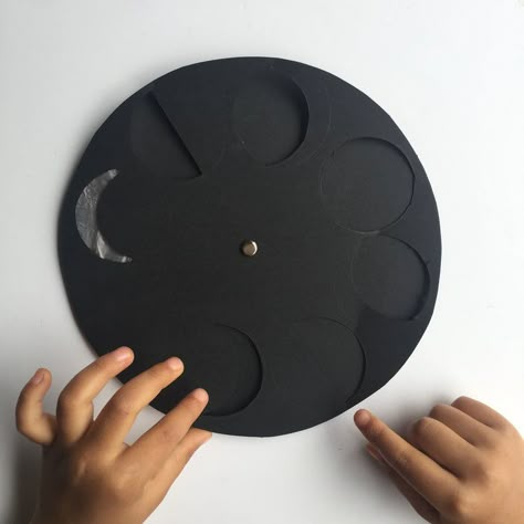 Moon Phase Project, Moon Phases Activities, Cycles Of The Moon, Moon Activities, Moon Phases Art, Solar System Projects, Moon Projects, Moon Crafts, Space Activities