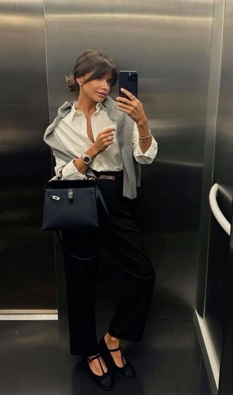 Aesthetic Lawyer, Internship Outfit, Summer Office Outfits, Lawyer Fashion, Lawyer Outfit, Work Fits, Corporate Attire, Corporate Fashion, Business Outfits Women