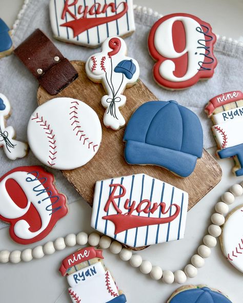 Keeping with the red, white, and blue theme! Baseball cookies for the birthday boy! #baseball #baseballcookies #baseballhat #baseballhatcookies #birthdaycookies #birthdayboy #happybirthdaycookies #newtownct #fairfieldcounty Baseball Hat Cookies Decorated, Baseball Cookies With Royal Icing, Baseball Sugar Cookies Decorated, Baseball Themed Cookies, Baseball Decorated Cookies, Baseball Birthday Cookies, Baseball Cookies Decorated, Baseball Sugar Cookies, Red White And Blue Theme