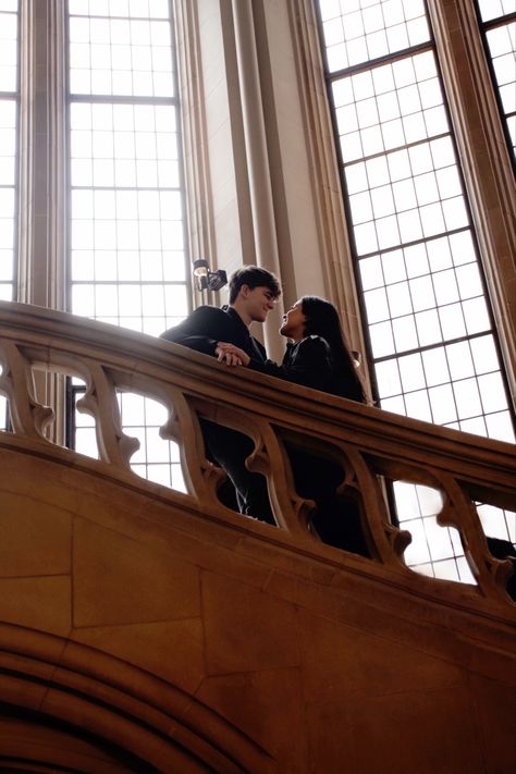 Engagement shoot, couple kissing on the stairs Pictures On Stairs, Lifestyle Photography Couples, Couple Kissing, Engagement Pictures Poses, Photo Box, Couple Photoshoot, Prewedding Photography, Couple Photography Poses, Bridal Inspiration