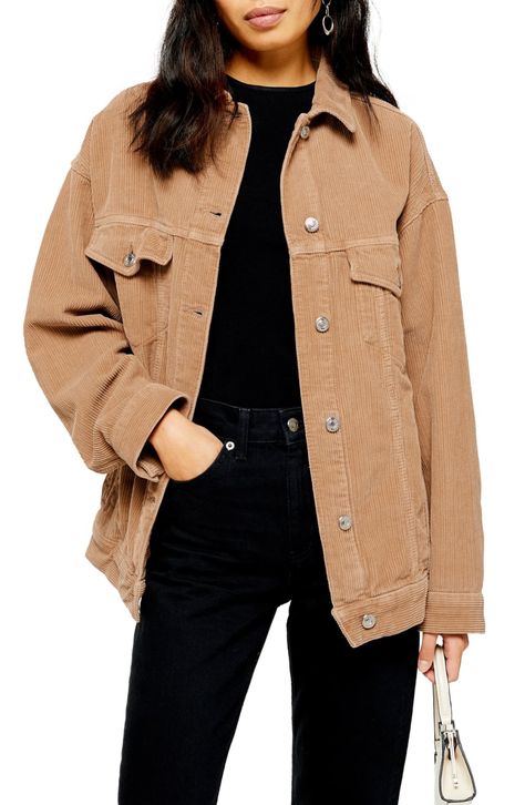 Non-Preppy Ways To Add Corduroy To Your Look - A Well Styled Life® Beige Corduroy Jacket Outfit, Corduroy Jacket Outfit, Beige Corduroy Jacket, Jacket Outfit Women, Tokyo Street Fashion, Jacket Outfit, Oversized Jacket, Topshop Outfit, Mode Inspo