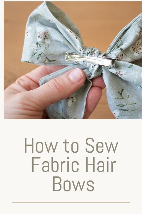 Sewing Projects Hair Accessories, Fabric Hair Bow Diy, What To Sew To Sell, How To Make Fabric Hair Bows, Sew A Hair Bow, Hair Bow Scrunchie, How To Make Bows From Fabric, Easy Sewing Crafts For Beginners, Easy Sewing Accessories