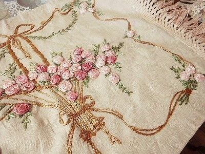 Costume Embroidery, Vintage Ribbon, Ribbon Work, Silk Ribbon Embroidery, Slow Stitching, Ribbon Embroidery, Bohemian Chic, Silk Ribbon, Aesthetic Art