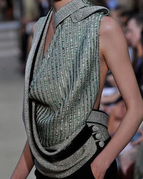 @bouchra_jarrar fall couture 2012 #bouchrajarrar #fashionrapport Fall Couture, Bouchra Jarrar, Green Beaded Bracelets, Rebecca Minkoff Hobo, Runway Fashion, Fashion Backpack, Mood Board, Cool Style, Backless Dress