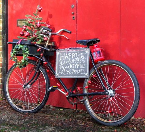 Bicycle Christmas Decor, Christmas Bike, Bicycle Decoration, Christmas Bicycle, Bike Parade, Bike Planter, Bicycle Ideas, Bike Decor, Bike Craft