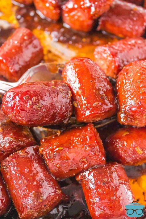 Hot Dog Burnt Ends, Hot Dog Recipe, Low Carb Chicken Salad, Making Hot Dogs, Keto Chicken Salad, Burger Dogs, Free Keto Meal Plan, Smoked Beef Brisket, Burnt Ends