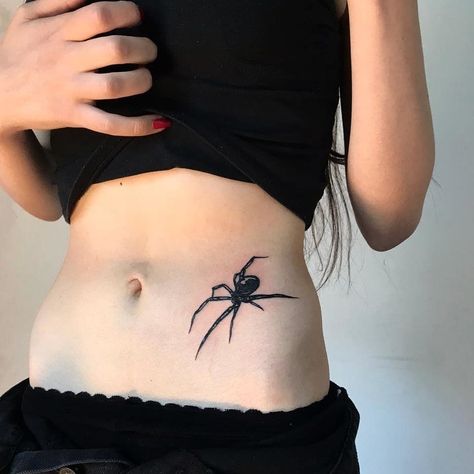 Black Widow Tattoo, Belly Tattoo, Geek Tattoo, Back Tattoos For Guys, Spider Tattoo, Cute Little Tattoos, Discreet Tattoos, Black Ink Tattoos, Back Tattoos