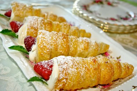 Cream Filled Puff Pastry Cones Puff Pastry Cones, Cream Filled Puff Pastry, Filled Puff Pastry, Mennonite Girls Can Cook, Puff Pastry Cream Puffs, Pastry Cream Filling, Cannoli Recipe, Puff Pastry Filling, Cream Puff Recipe