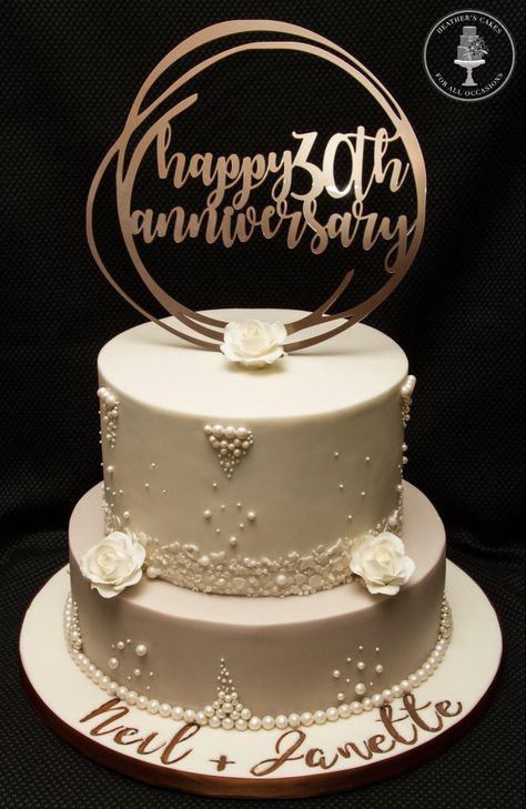 30th Wedding Anniversary Cake, 30th Anniversary Cake, 25th Wedding Anniversary Cakes, Golden Wedding Cake, 25 Anniversary Cake, 30th Anniversary Parties, Happy 30th Anniversary, Anniversary Cupcakes, 28th Anniversary