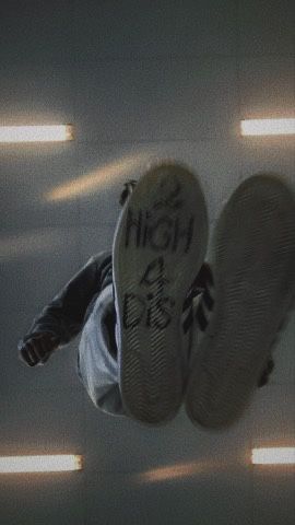 2 High 4 Dis