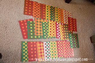 Construction paper placemats for kids' table Paper Weaving Craft, Placemat Crafts, Kwanzaa Party, Kwanzaa Crafts, Kwanzaa Activities, Simple Weaving, Easter Scene, Kwanzaa Principles, Teacher Crafts