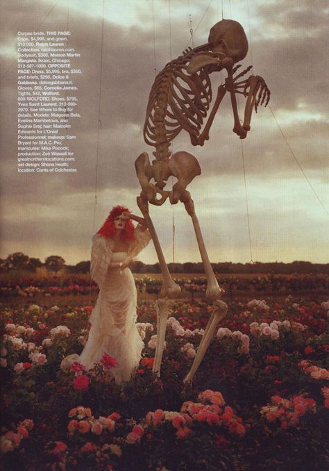 Tim Burton's Tricks & Treats by Tim Walker for Bazaar US Tim Walker Photography, Robert Mapplethorpe, The Boogeyman, New York Museums, Tim Walker, A Skeleton, Foto Art, Halloween Fashion, 인물 사진