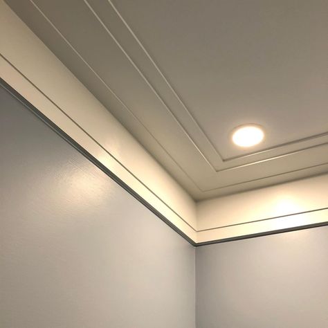 8 Modern Crown Molding Designs and Ideas | The Family Handyman Big Crown Molding Ideas, Craftsman Crown Molding, Ceiling Molding Ideas, Modern Crown Molding, Crown Molding Ideas, Modern Crown, Molding Ceiling, Molding Ideas, Cornice Design