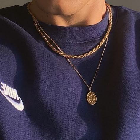 Michael Crist, Mens Necklace Fashion, Mens Chain Necklace, Mens Accessories Jewelry, Men Fashion Casual Outfits, Streetwear Men Outfits, Men's Necklace, Mens Accessories Fashion, Jewelry Inspo