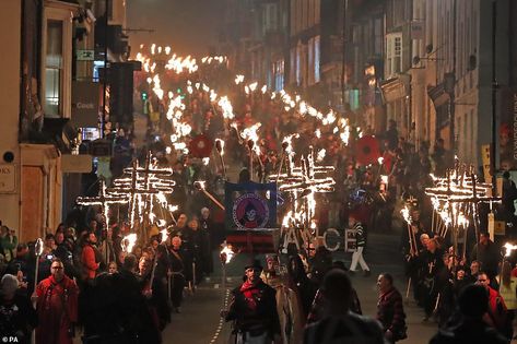 Bonfires are lit across the country as Britain marks Guy Fawkes' gunpowder plot | Daily Mail Online Lewes Bonfire Night, Bonfire Lit, Guy Fawkes Night, Gunpowder Plot, King James I, Guy Fawkes, Weather Seasons, Bonfire Night, Theresa May