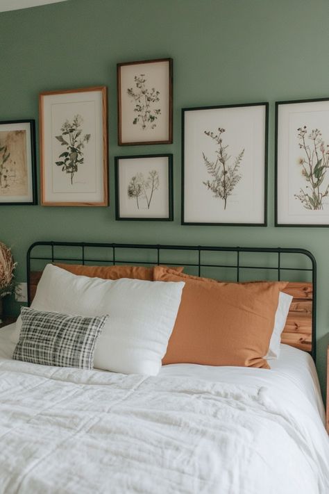 Get the perfect sage green farmhouse look in your bedroom using these quick tips and tricks. Country Girl Bedroom, Sage Green Farmhouse Bedroom, Green Farmhouse Bedroom, Sage Green Farmhouse, Cottagecore Bedroom Decor, Cottage Core Bedroom, Country Cottage Bedroom, Green Farmhouse, Green Bedroom Decor