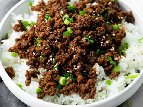 Hamburger Ideas, Stovetop Recipes, Korean Beef Recipes, Hibachi Recipes, Korean Beef Bowl, Beef Bowl, The Girl Who Ate Everything, Beef Bowls, Korean Beef