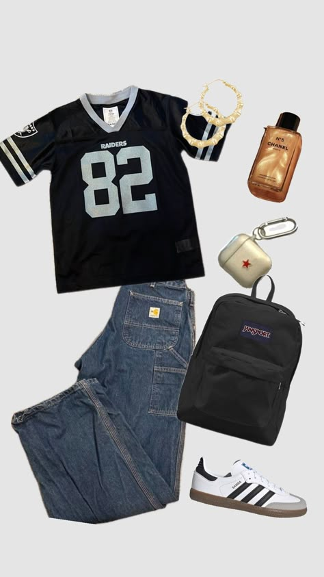 #streetwear #streetstyle Streetwear Fashion Layout, Kendrick Lamar Concert Outfit Ideas, Streetwear Fashion Collage, Streetwear Fashion Brands, Where To Buy Streetwear Clothes, Masc Concert Outfits, Tyler Fits, 2000s Fashion Outfits Casual, 2000s Alt Fashion