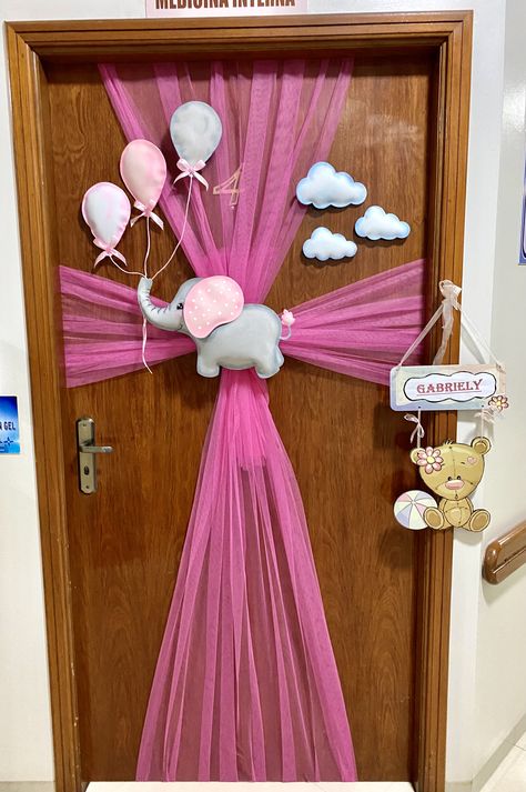 Newborn Baby Welcome Decoration, Baby Welcome Decoration, Birthday Room Decor, Simple Gate, Acrylic Chairs, Welcome Baby Party, Welcome Decoration, Baby Homecoming, Welcome Home Decorations