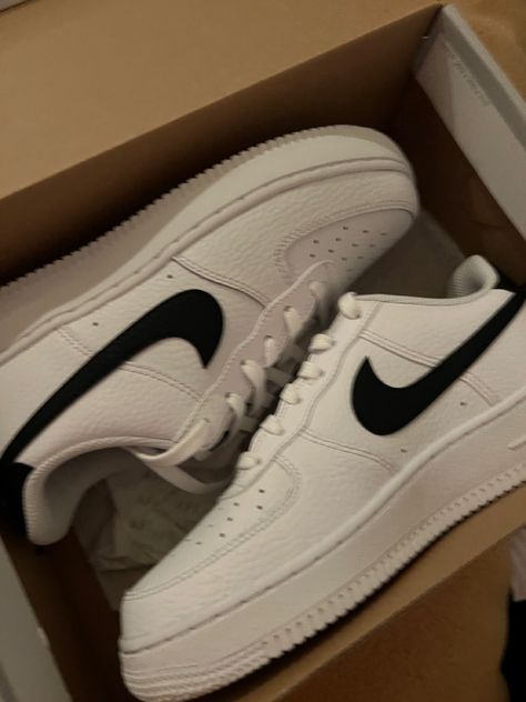 Black Tick, Tennis Nike, Shoes Air Force, Air Forces, Outfit Check, Nike Tennis, Shoes Air, Nike Cortez Sneaker, Nike Air Force Sneaker