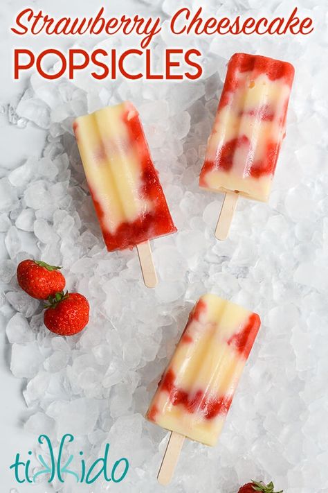 Strawberry Cheesecake Popsicle Recipe Homemade Summer Treats, Homemade Jello Pudding Pops, Pudding Popsicles Jello, Jello Pudding Pops Recipe, Freezer Pop Recipes, Homemade Pudding Pops, Jello Popsicle Recipes, Summer Treats To Sell, Popsicle Recipes For Kids