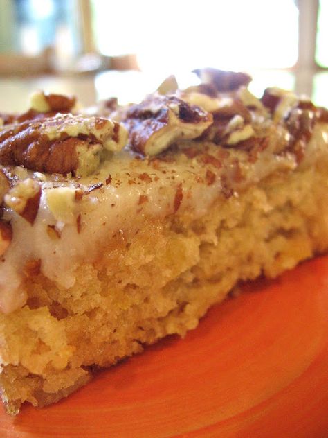 cookin' up north: Monday's with Mom .....Swedish Nut Cake Swedish Nut Cake Recipe, Walnut Cake Recipe Easy, Swedish Fika, Nut Cake, Coffee Cake Recipes Easy, Casserole Easy, Fire Festival, Cake Cream, Breakfast Casserole Easy