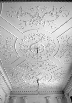 New decorative plaster ceiling. www.stella-stroy- Plaster Ceiling Design, Architecture Baroque, Ceiling Art, Plaster Ceiling, Ceiling Design Living Room, Ceiling Design Modern, Ceiling Detail, Decorative Plaster, Ceiling Design Bedroom