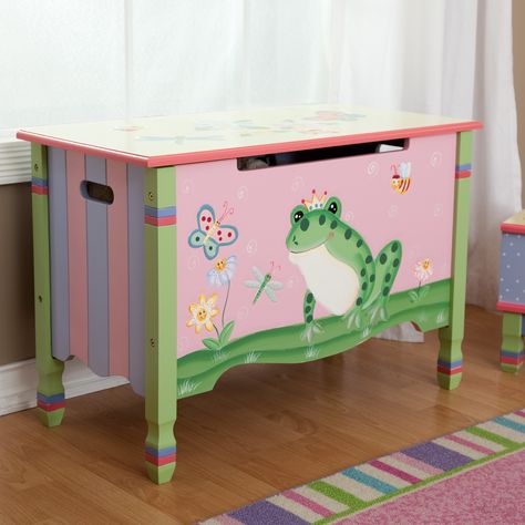 Have to have it. Teamson Design Magic Garden Toy Box with Rocking Chair - $240.99 @hayneedle.com Childrens Room Storage, Kids Toy Chest, Toy Storage Chest, Wooden Toy Chest, Wood Toy Chest, Fantasy Fields, Toy Chests, Garden Kids, Wooden Toy Boxes