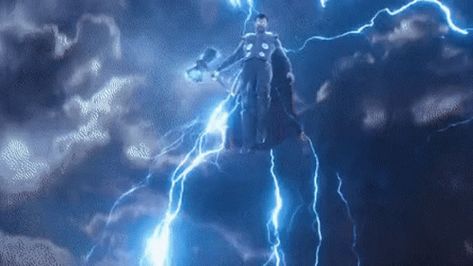 Hammer Gif, Lightning Gif, Avengers Gif, Thor Wallpaper, Marvel Gif, Strongest Avenger, Sinbad Magi, Tattoo Concepts, Thunder And Lightning