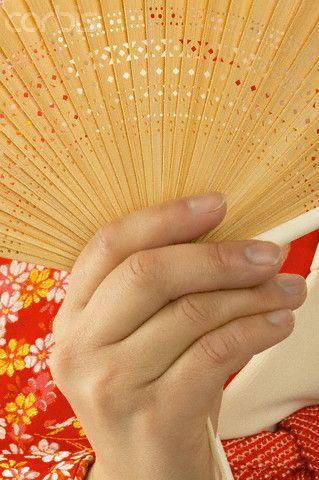 Fan Holding Reference, Hand Holding Fan Reference, Holding Fan Reference, Fan Reference, Body Board, Folding Fan, Creative Images, Reference Photos, A Fan