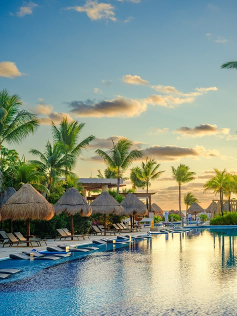 Mexico Beach Resorts, Excellence Playa Mujeres, Excellence Resorts, Mexico Beaches, Paradise Wallpaper, Cancun Airport, Explore Mexico, Mexico Resorts, All Inclusive Resort