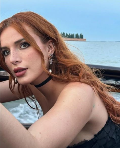 Bella Thorne Hair, Bella Thorne Instagram, Ginger Makeup, Bella Thorne Style, Red Haired Beauty, Bella Thorne, Girl Inspiration, Pretty Makeup, Fashion Makeup