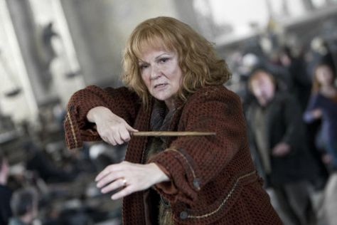 Film Harry Potter, Weasley Harry Potter, Weasley Family, Arthur Weasley, Julie Walters, Harry Potter Quiz, Hufflepuff Pride, Harry Potter Stories, Cho Chang