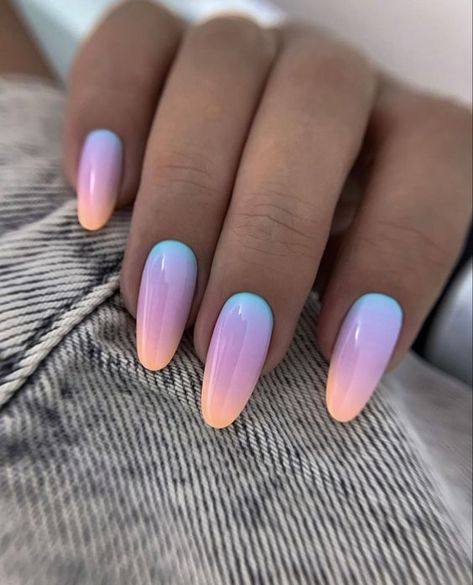 Top 20 Summer Almond Nail Ideas 2024: Trendy, Classy & Fun Designs for You! Ongles Gel Violet, Violet Nails, Simple Gel Nails, Cute Gel Nails, Shellac Nails, Oval Nails, Pastel Nails, Luxury Nails, Manicure Y Pedicure