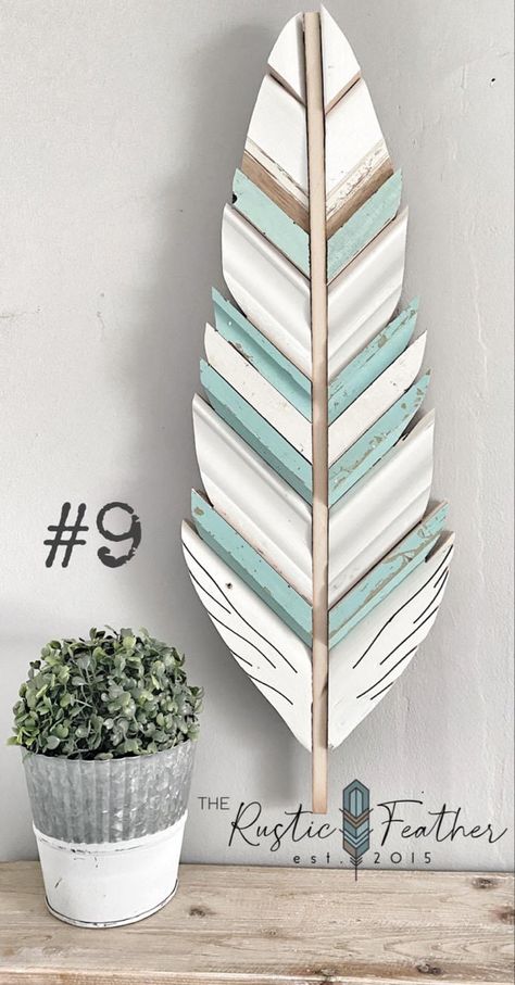 Wall Wood Decor, Lath Art, Scrap Wood Art, Wooden Feather, Wood Feather, Chic Living Room Decor, Wood Art Diy, Wood Craft Projects, Wood Wall Art Diy