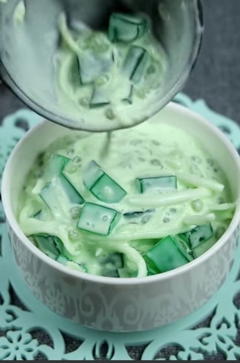 Pandan Dessert, Pandan Jelly, Buko Pandan, Dessert Quick, Jelly Desserts, Easy Dessert Recipe, Holiday Dishes, Easy Dessert, Dessert Recipe