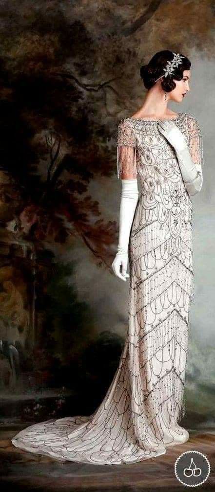 Dresses 20s, Look Retro, 20s Fashion, Printed Dresses, فستان سهرة, Vintage Gowns, Vestidos Vintage, 1920s Fashion, Moda Vintage