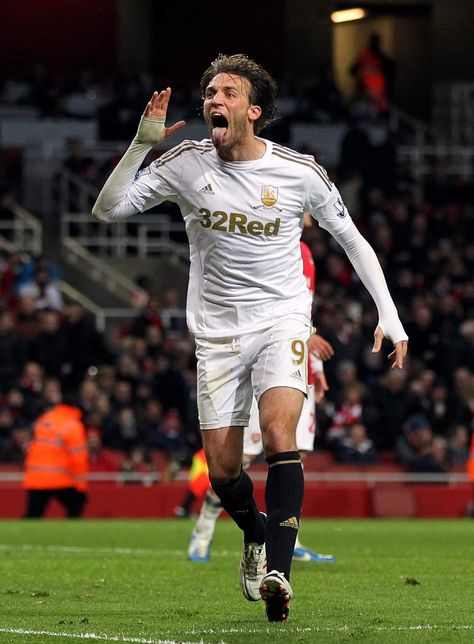 Michu Swansea, Swansea City, Swansea, Football Pictures, Football