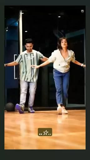 Farewell Dance, Steps Dance, Contemporary Dance Videos, Simple Dance, Wedding Dance Songs, Dance Basics, Dance Outfits Practice, Wedding Dance Video, Indian Wedding Video