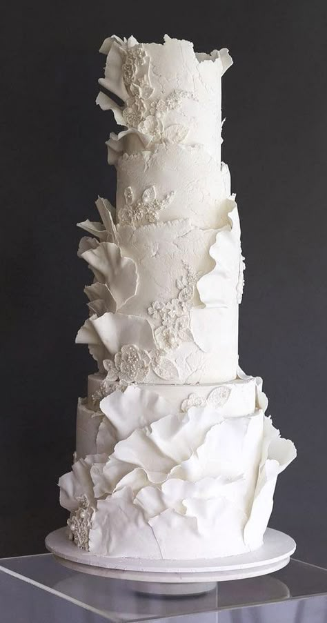 Vintage Pasta, Painted Wedding Cake, Cake With Flowers, Pretty Wedding Cakes, Fabulous Cakes, Monogram Cake, Tiered Cake, Cake Trends, Modern Wedding Cake