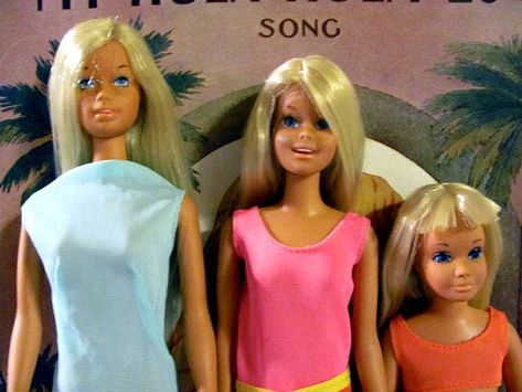 Mod Barbie blog - Mod Barbie & Other 70s Dolls 1970 Toys, Super Teen, Childhood Memories 70s, Barbie Skipper, Im A Barbie Girl, Malibu Barbie, Vintage Memory, Barbie I, Vintage Barbie Dolls