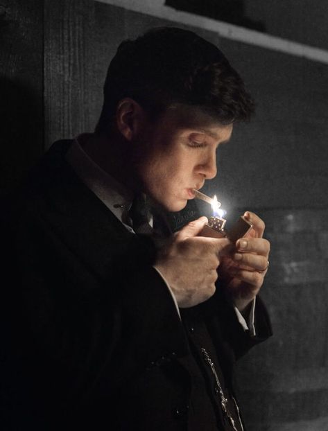 Peaky Blinders Actors, Cillian Murphy Tommy Shelby, Peaky Blinders Poster, Peaky Blinders Characters, Peaky Blinders Wallpaper, Peaky Blinders Thomas, Peaky Blinders Tommy Shelby, Friendship Photography, Peaky Blinders Quotes